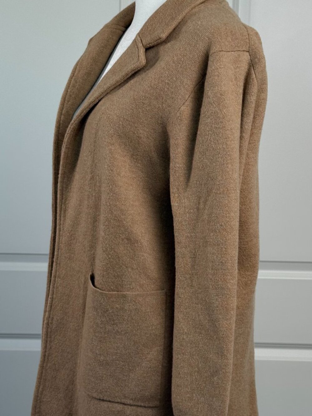 J. CREW 100% Merino Wool, Sweater Blazer, Camel, Women's Size Medium - Picture 3 of 7